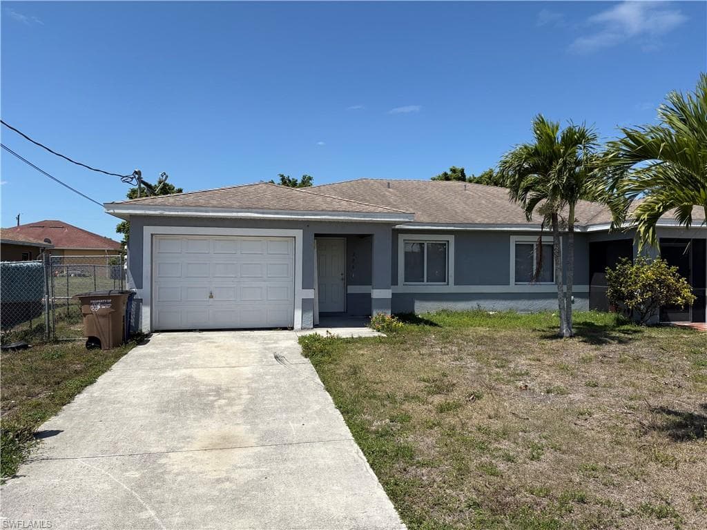726 Harold AVE S LEHIGH ACRES, FL 33973