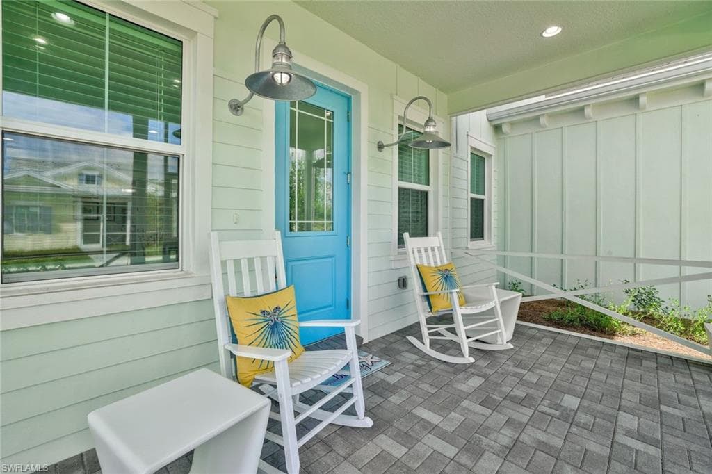 7295 Cayo Coco LN NAPLES, FL 34113