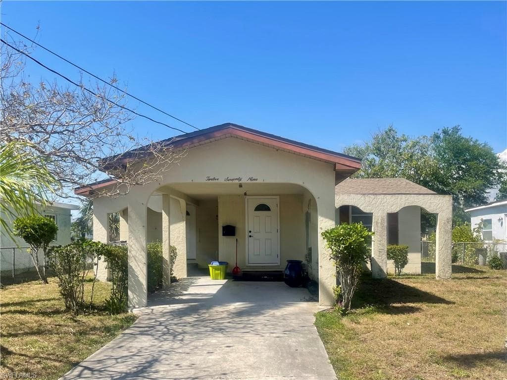 1279 5th AVE N NAPLES, FL 34102