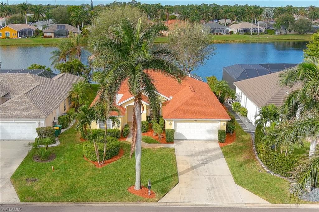 1442 Vintage LN NAPLES, FL 34104