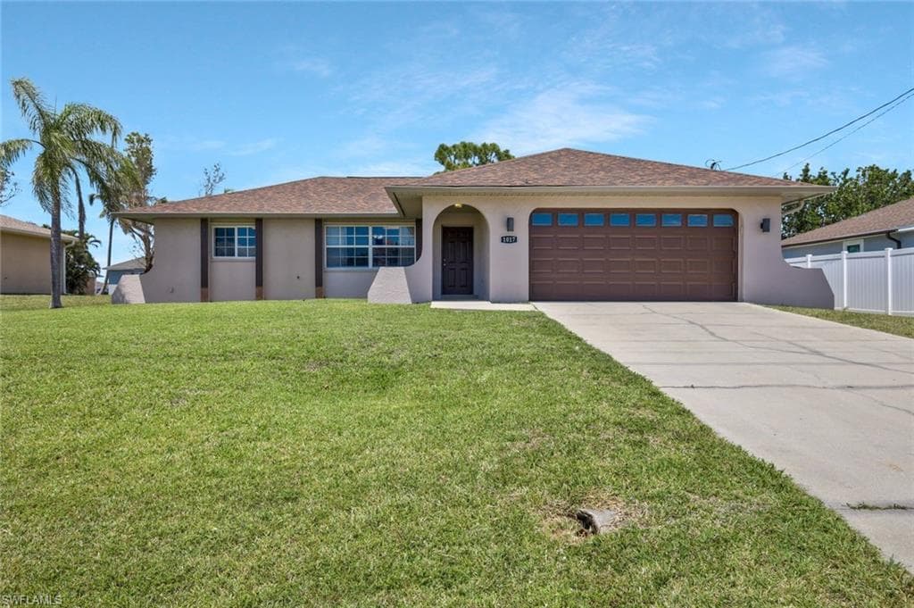1017 SW 37th TER CAPE CORAL, FL 33914