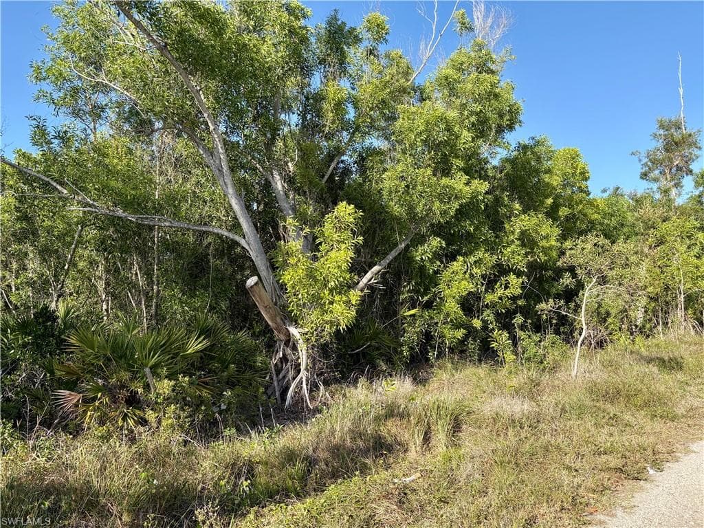 5664 Sandal LN BOKEELIA, FL 33922