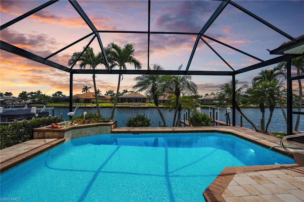 2512 SW 51st ST CAPE CORAL, FL 33914
