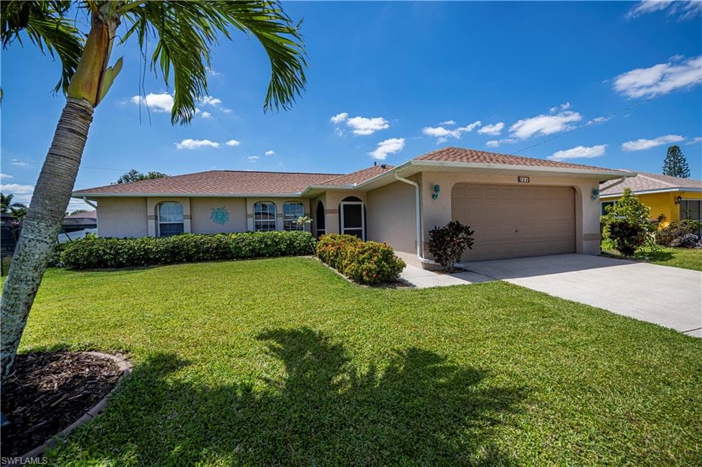 526 SE 3rd ST CAPE CORAL, FL 33990