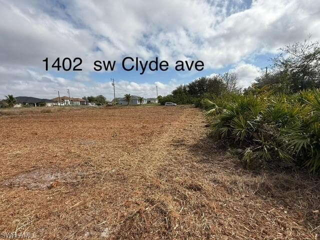 1402 Clyde AVE S LEHIGH ACRES, FL 33976