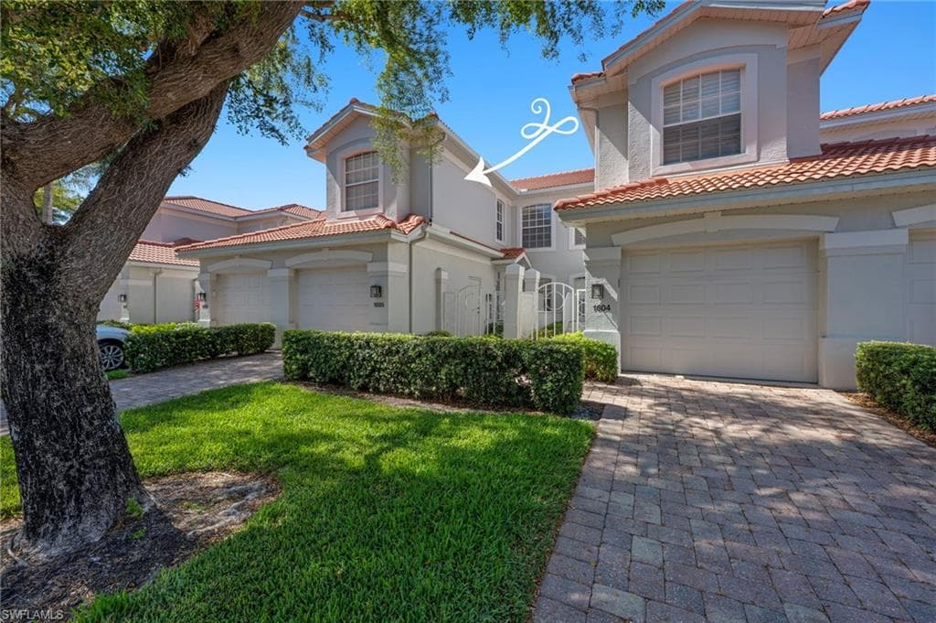 2165 Arielle DR 1605 NAPLES, FL 34109
