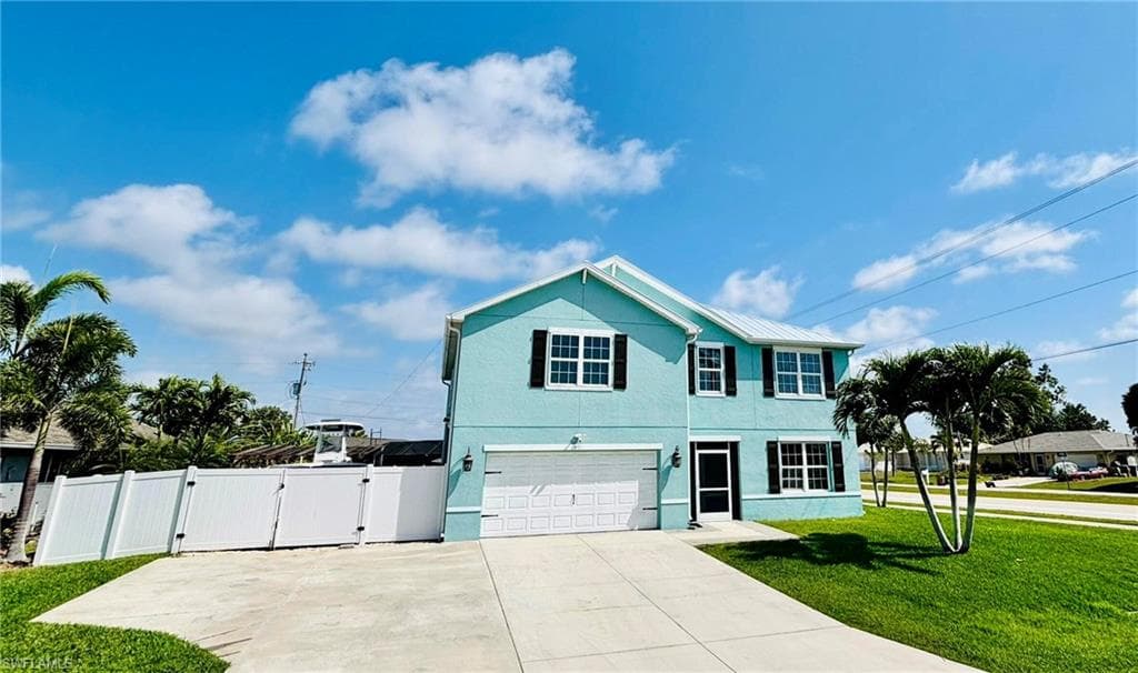 401 35th ST CAPE CORAL, FL 33914