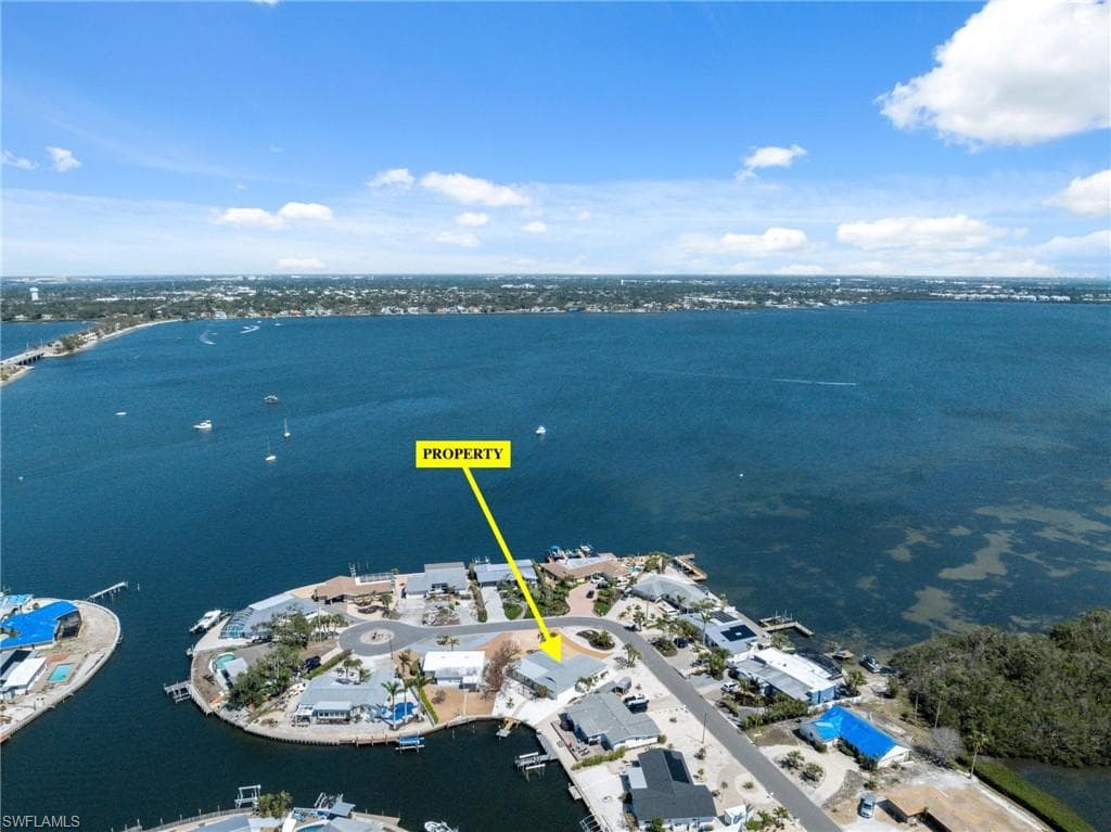 9920 Spoonbill RD E BRADENTON, FL 34209