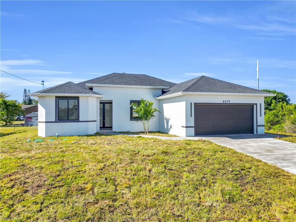 4019 6th ST W LEHIGH ACRES, FL 33971
