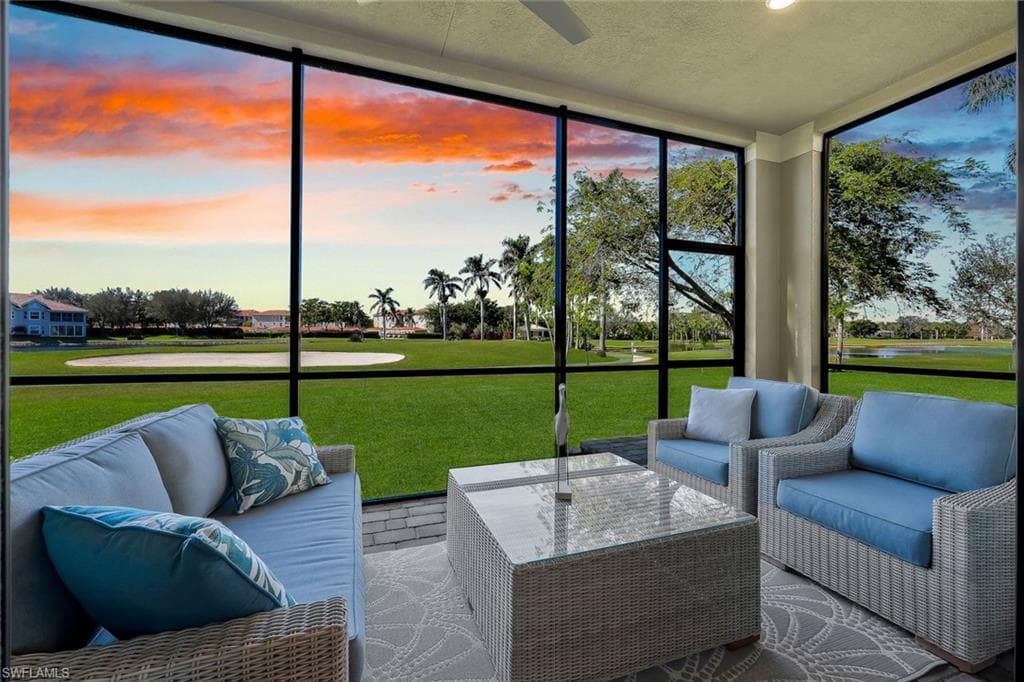 2505 Breakwater WAY 3102 NAPLES, FL 34112