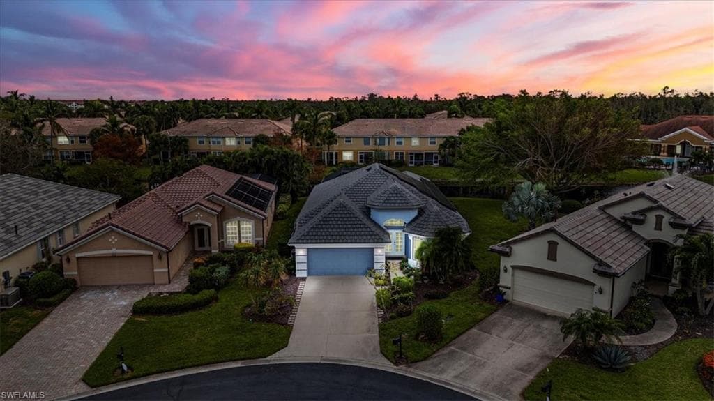 9671 Raven CT ESTERO, FL 33928