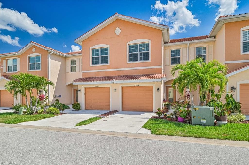 10224 Via Colomba CIR FORT MYERS, FL 33966