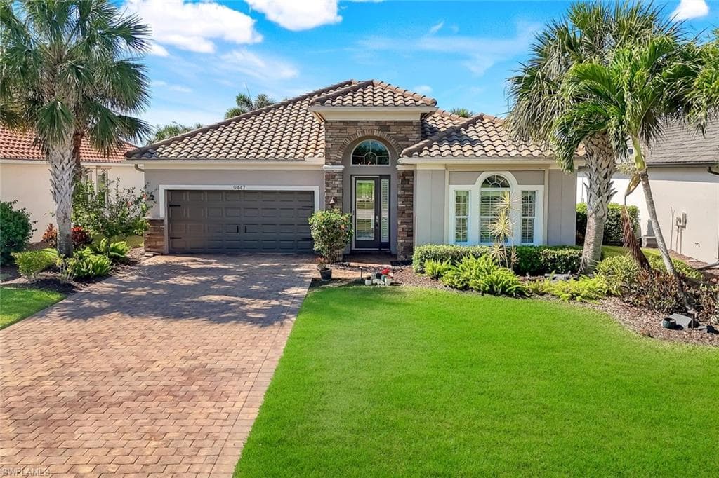 9447 Quarry DR NAPLES, FL 34120