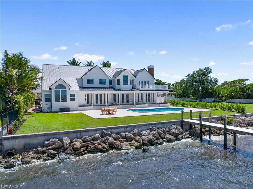 8451 Casa Del Rio LN FORT MYERS, FL 33919