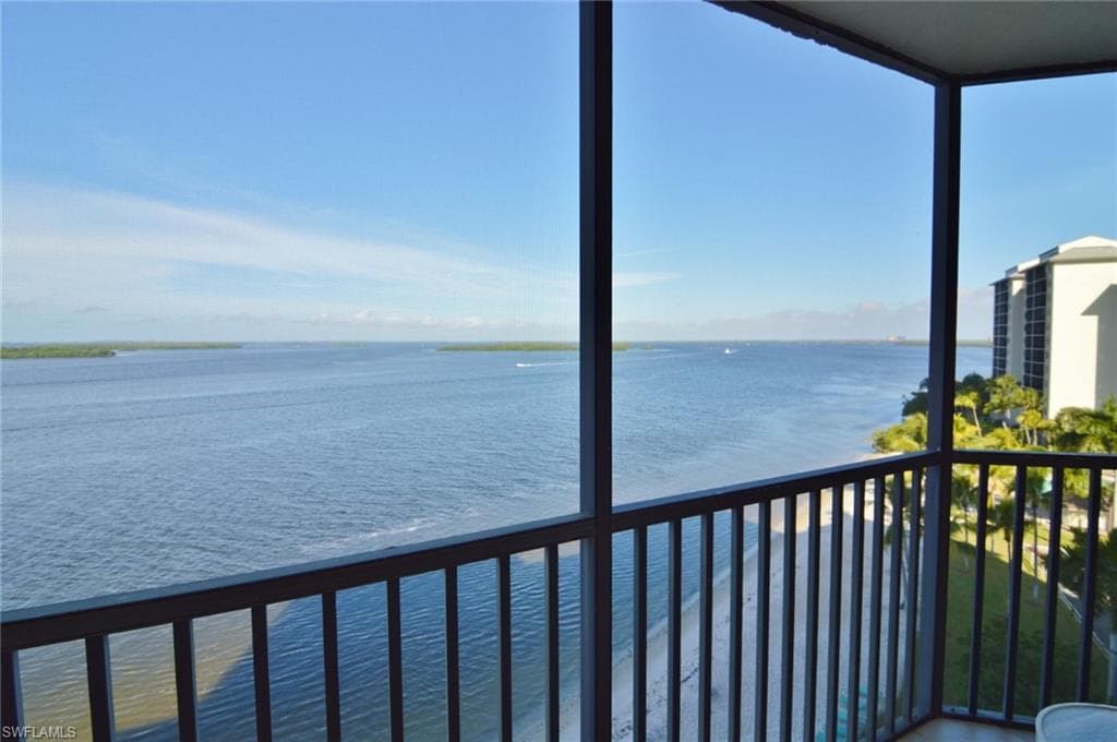 17170 Harbour Point DR 734 FORT MYERS, FL 33908