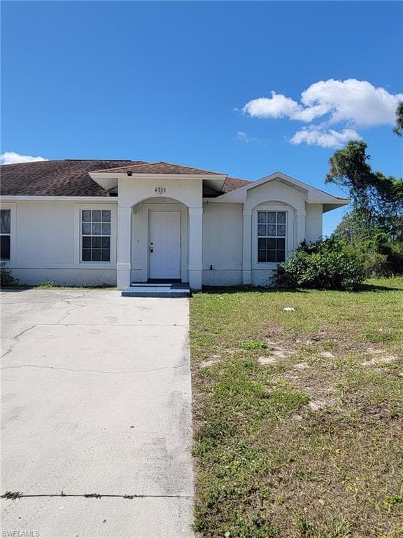 4755 29th ST SW LEHIGH ACRES, FL 33973