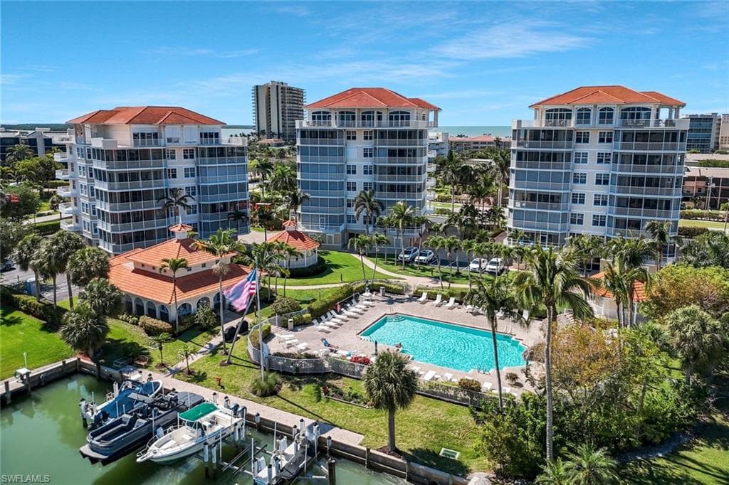 1141 SWALLOW AVE 4-402 MARCO ISLAND, FL 34145