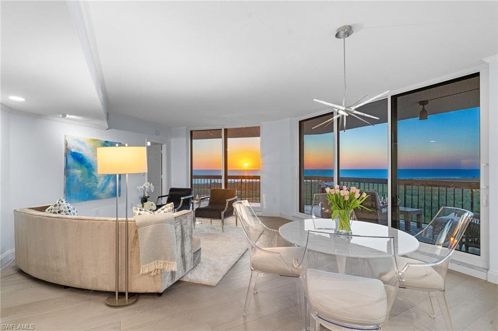 6001 Pelican Bay BLVD 1404 NAPLES, FL 34108