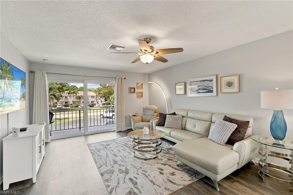 185 Palm DR 18H NAPLES, FL 34112