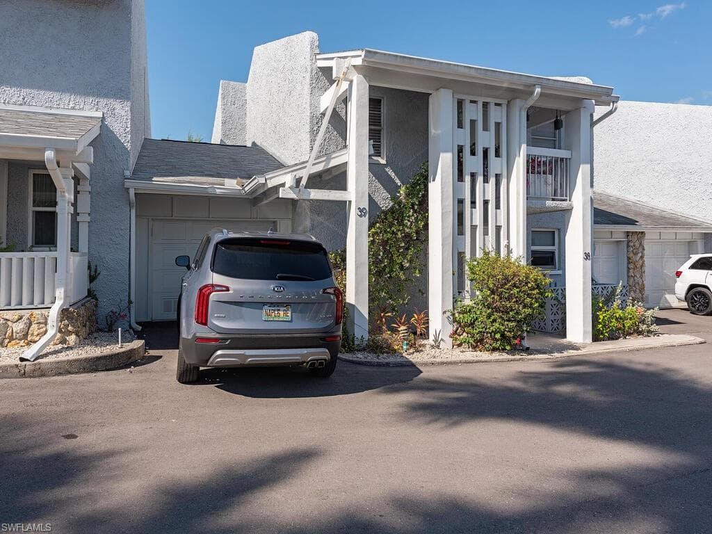 39 Watercolor WAY 39 NAPLES, FL 34113