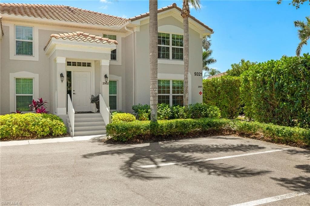 9321 Spring Run BLVD 2901 ESTERO, FL 34135