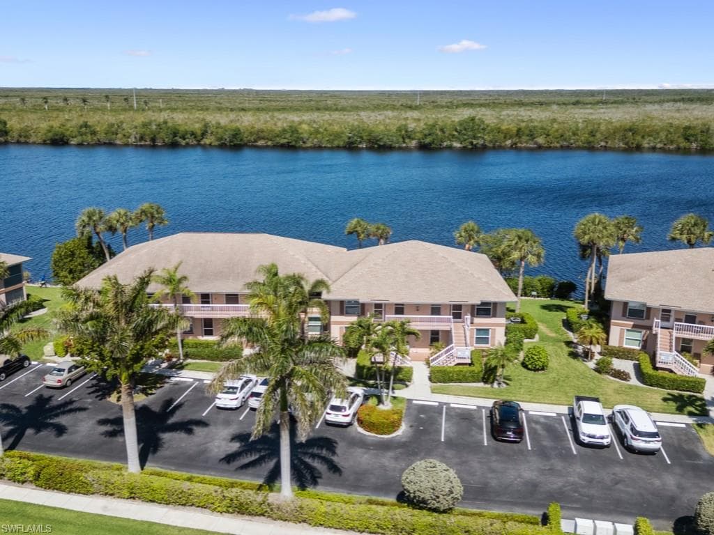 1025 Mainsail DR 214 NAPLES, FL 34114