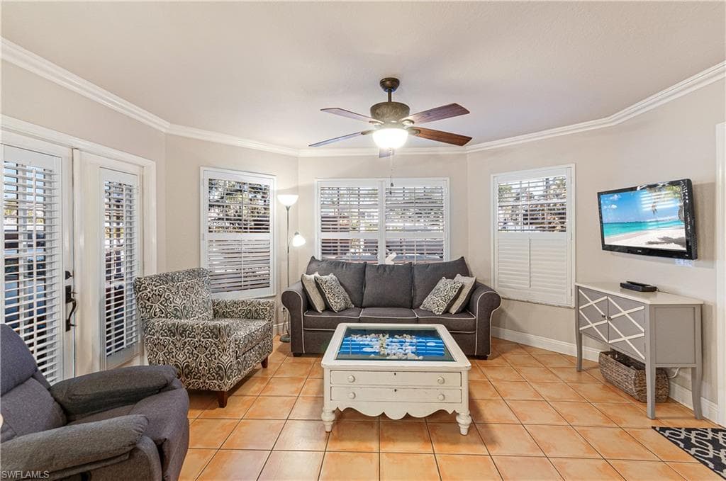 4111 Gunnison CT 1212 ESTERO, FL 33928