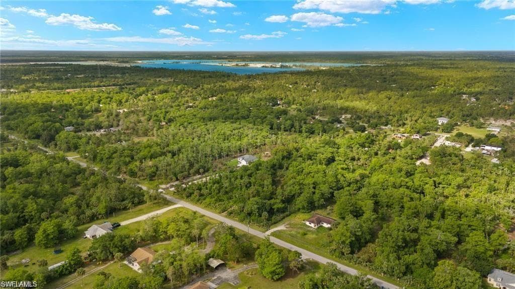 441 6th ST SE ST W NAPLES, FL 34117