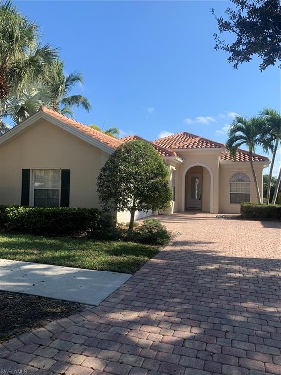 2736 Island Pond LN NAPLES, FL 34119