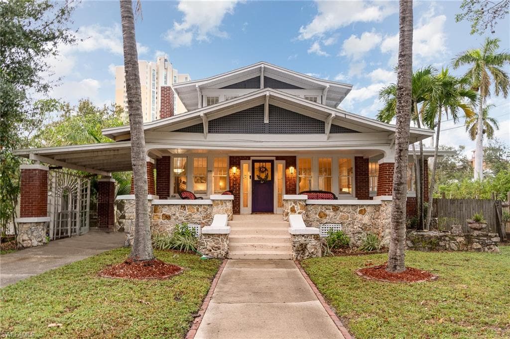 2781 Rhode Island AVE FORT MYERS, FL 33916