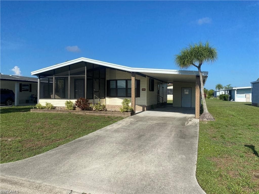 26356 Charlotte DR BONITA SPRINGS, FL 34135