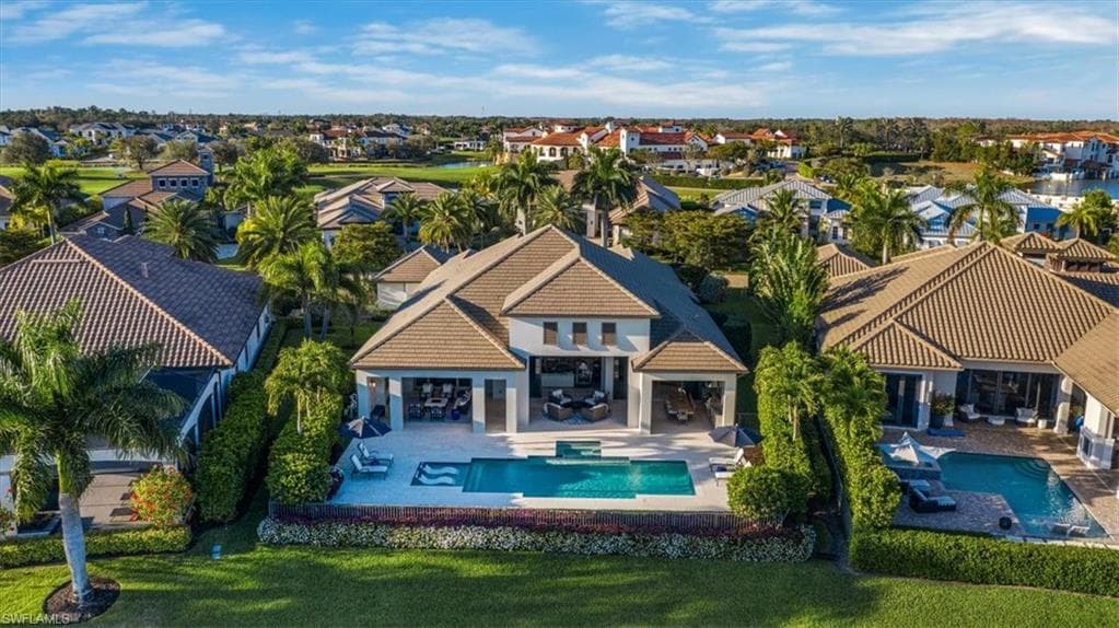 16424 Seneca WAY NAPLES, FL 34110