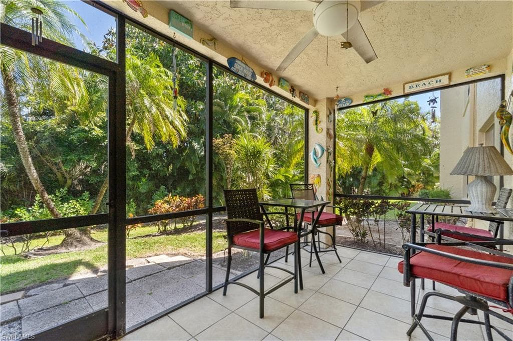 8256 Charter Club CIR 5 FORT MYERS, FL 33919