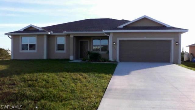 802 Felix AVE N LEHIGH ACRES, FL 33971