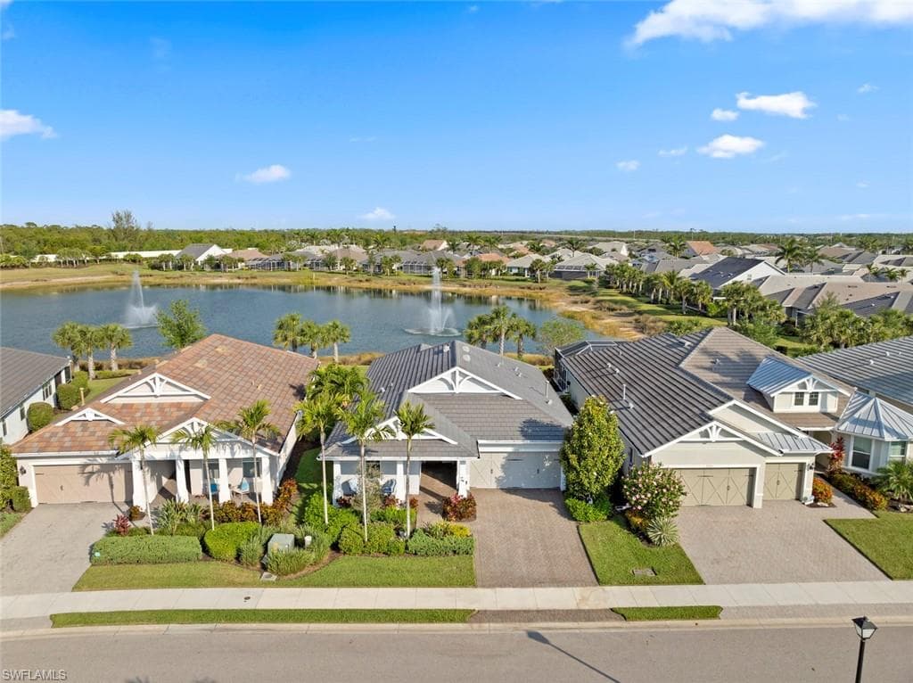 10586 Tidewater Key BLVD ESTERO, FL 33928