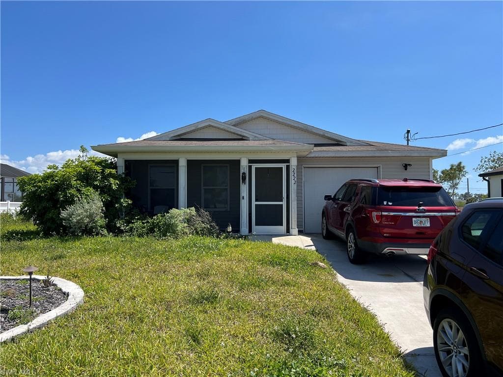 2222 25th LN CAPE CORAL, FL 33993