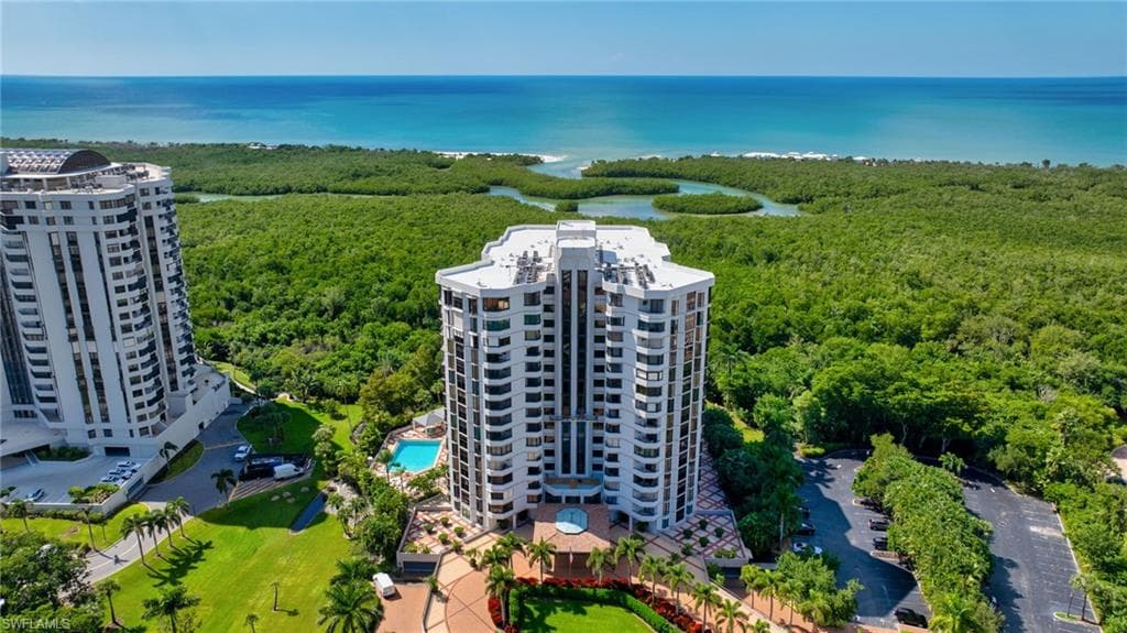 6075 Pelican Bay BLVD 705 NAPLES, FL 34108