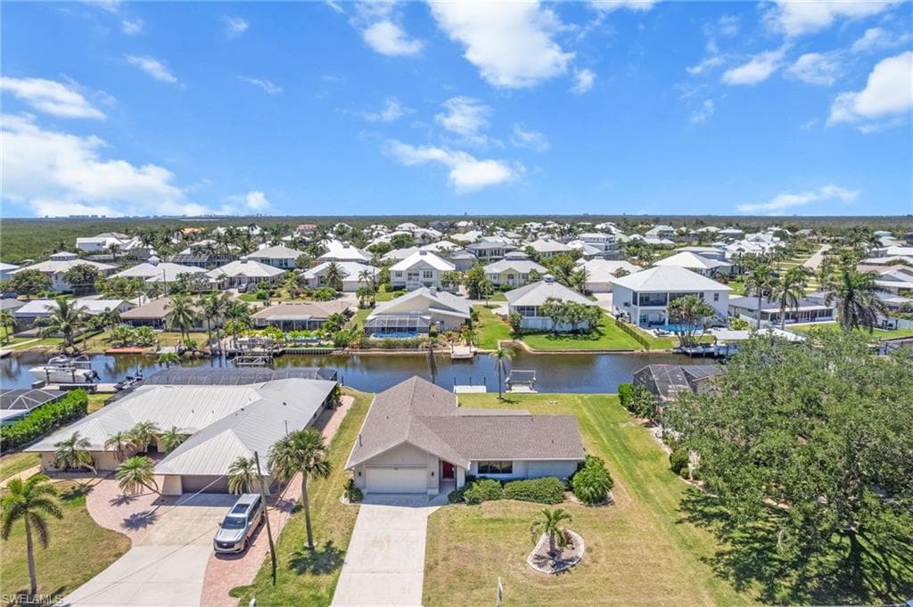 6181 Plumosa AVE FORT MYERS, FL 33908