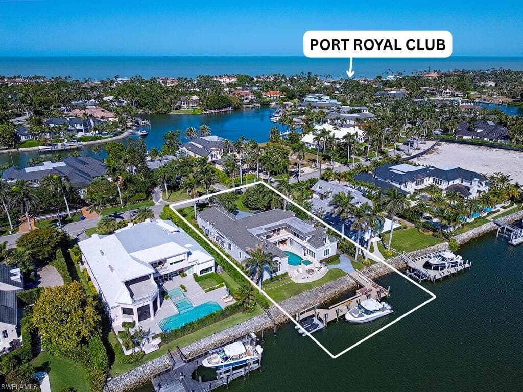 3175 Fort Charles DR NAPLES, FL 34102