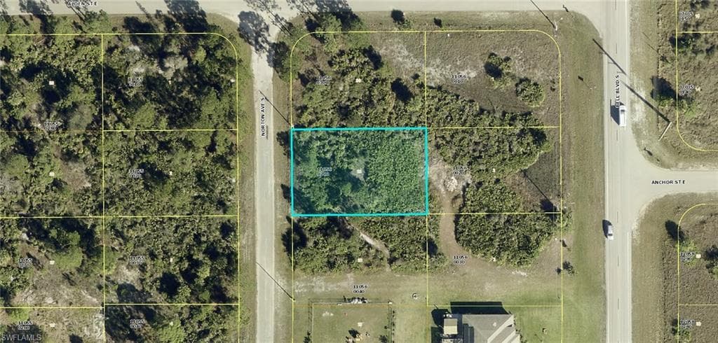 1051 Norton AVE S LEHIGH ACRES, FL 33974