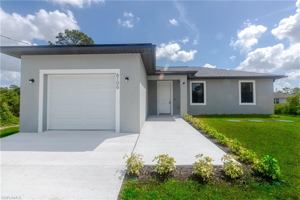 6106 Pecan CT LABELLE, FL 33935
