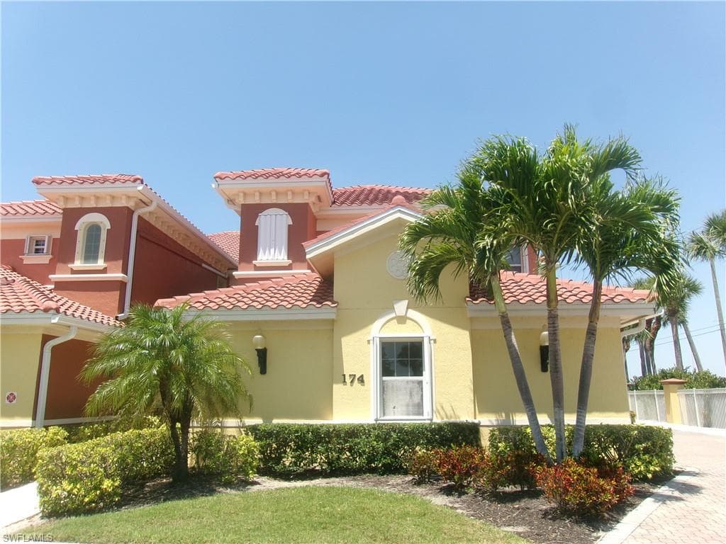 174 Shadroe Cove CIR 1002 CAPE CORAL, FL 33991
