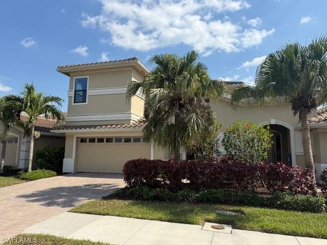 8161 Venetian Pointe DR FORT MYERS, FL 33908