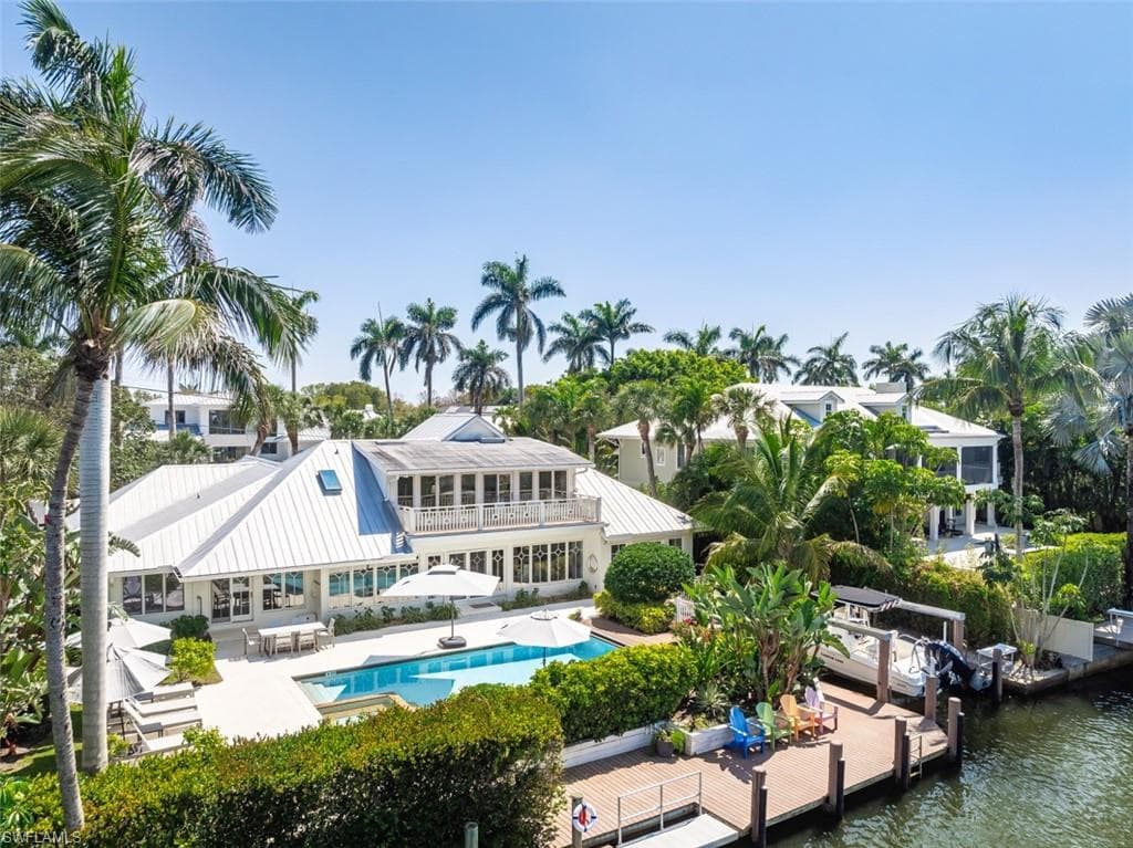 523 17TH AVE S NAPLES, FL 34102