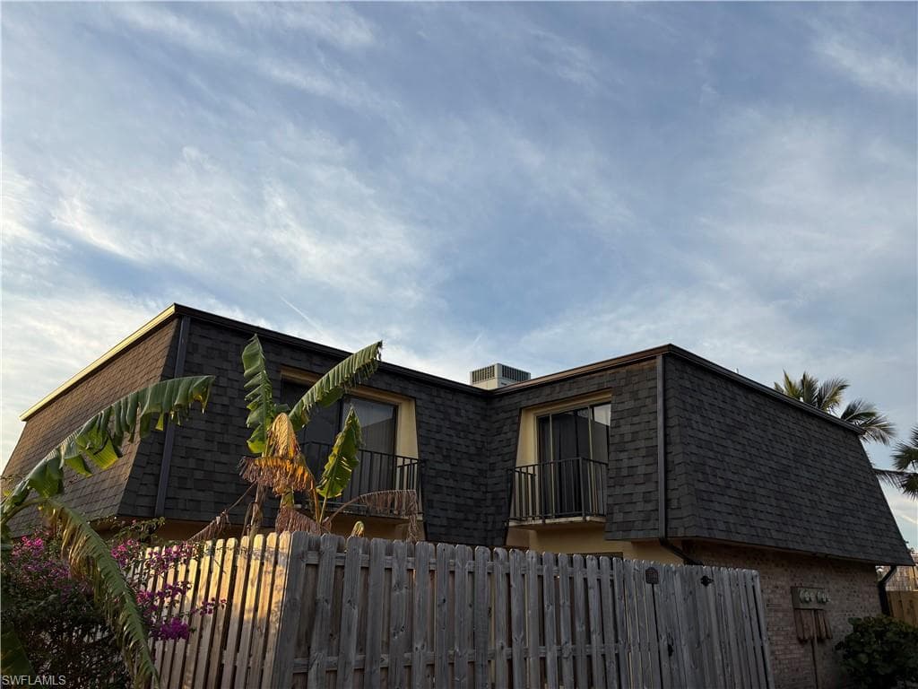 5540 Malt DR 1 FORT MYERS, FL 33907