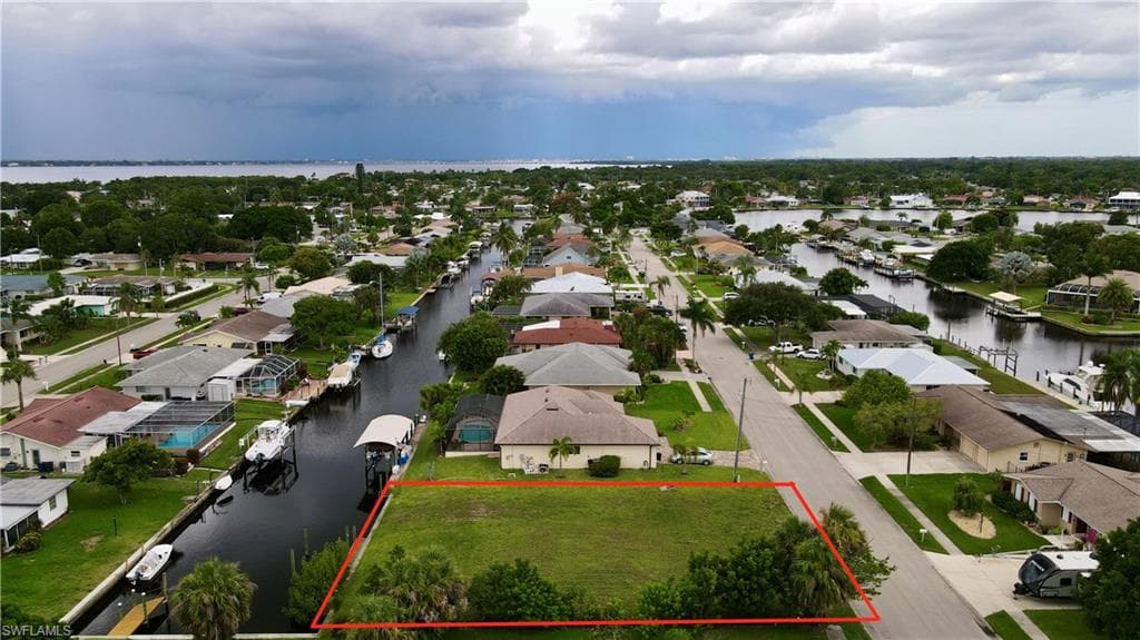 4710 Gulf AVE NORTH FORT MYERS, FL 33903