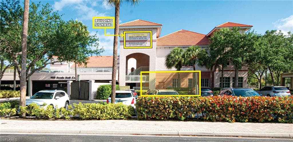 9010 Strada Stell CT 106 NAPLES, FL 34109