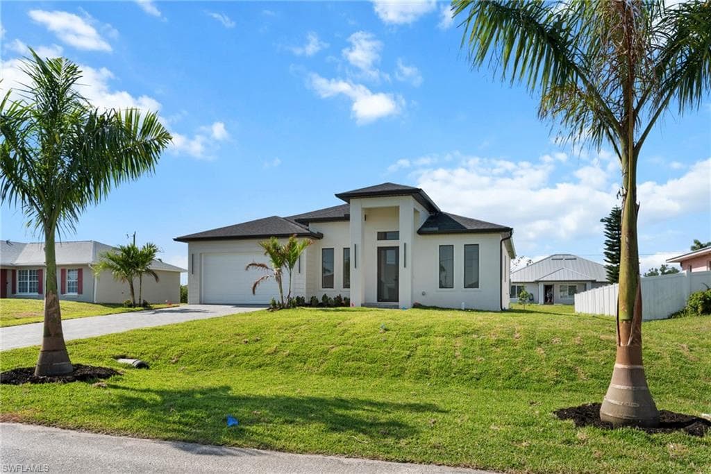 2726 NW 5th TER CAPE CORAL, FL 33993