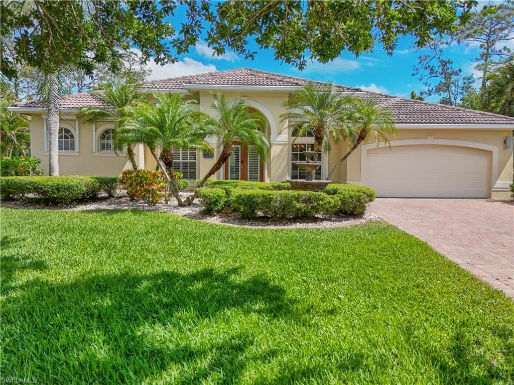 7013 Mill Run CIR NAPLES, FL 34109