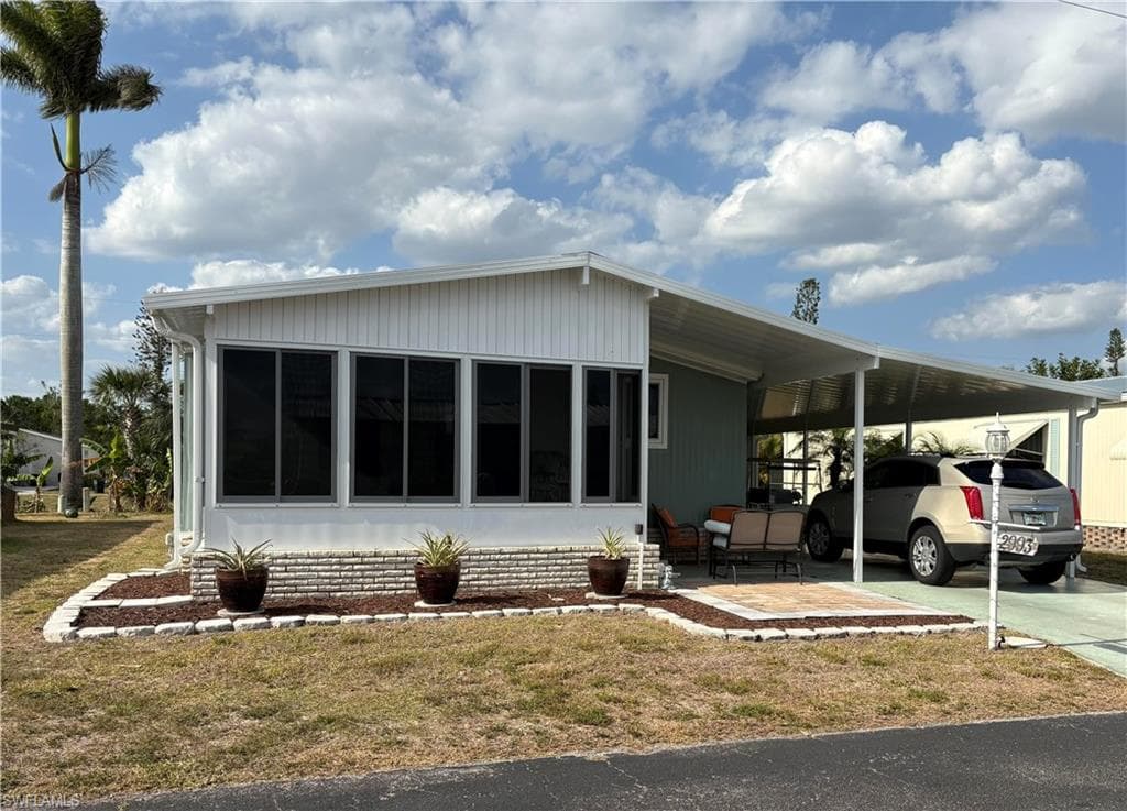 2993 Rain Dance LN NORTH FORT MYERS, FL 33917